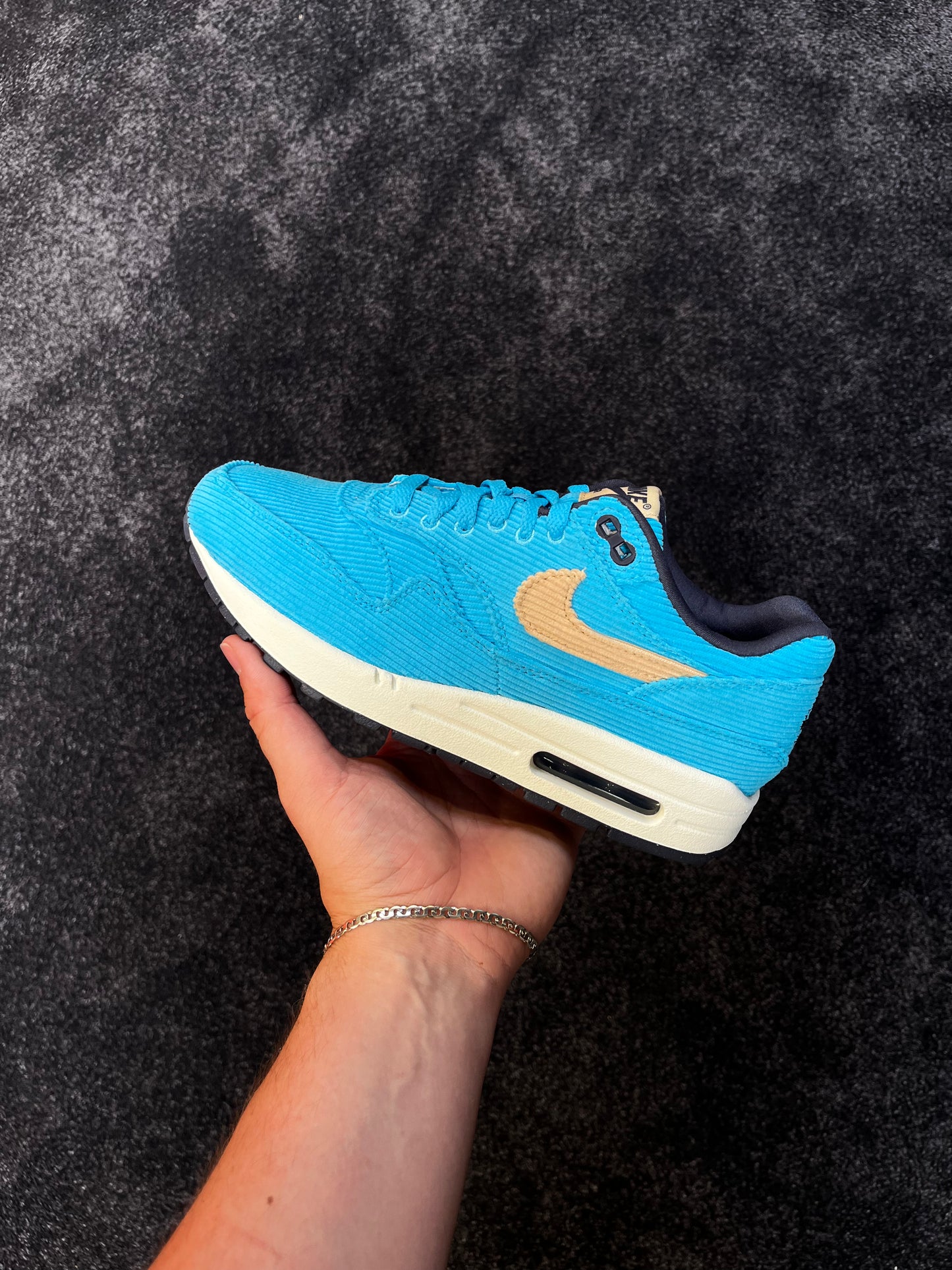 Nike Air Max 1 Premium Corduroy Baltic Blue