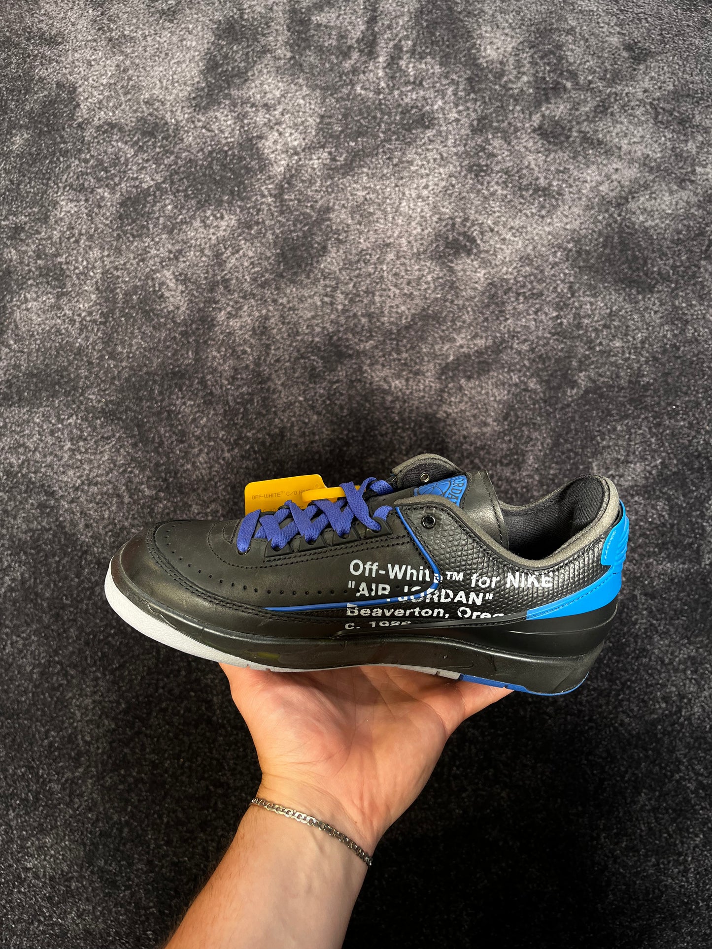 Air Jordan 2 Retro Low SP Off-White Black Blue