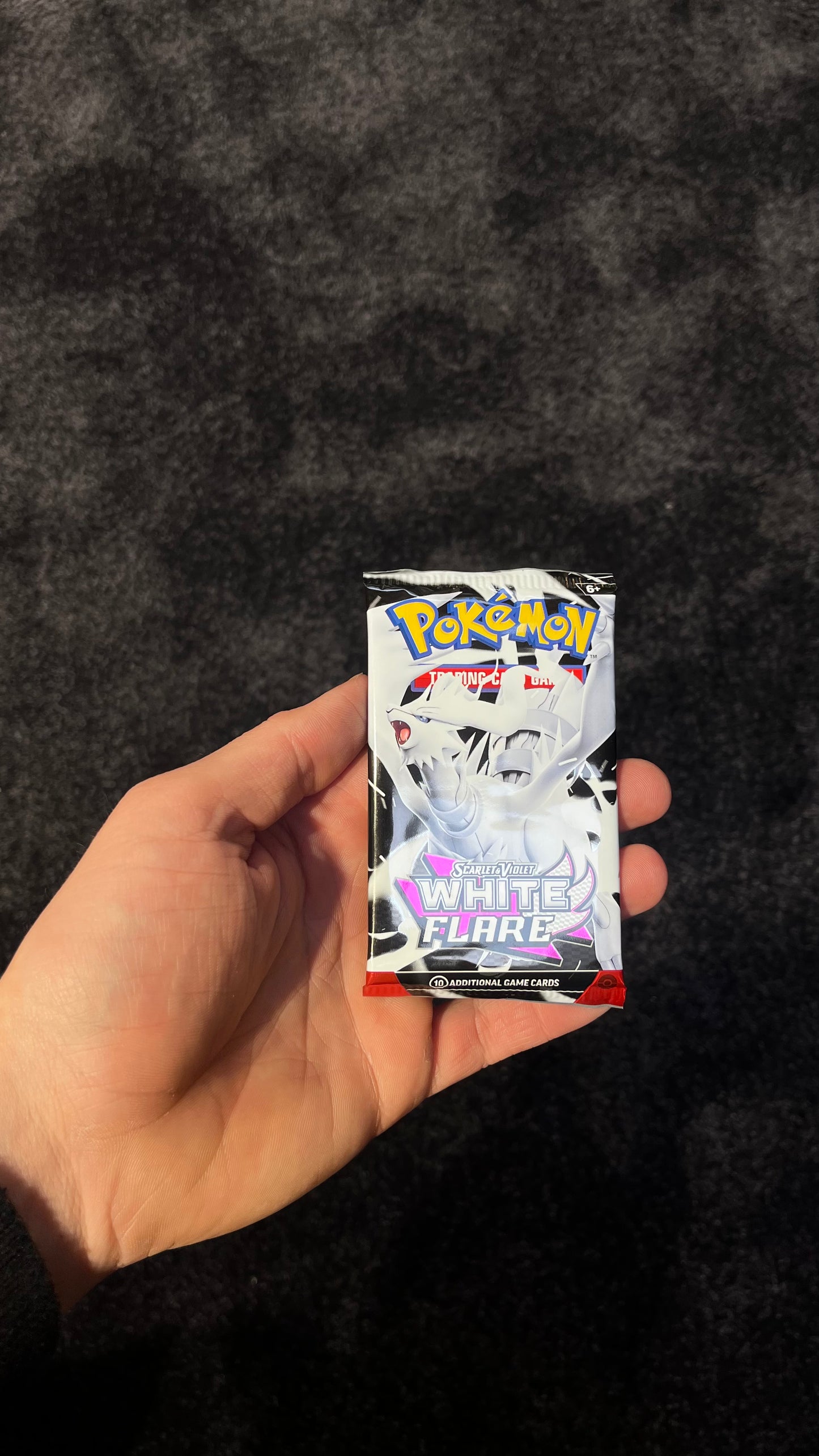 Pokémon White Flare Booster Pack