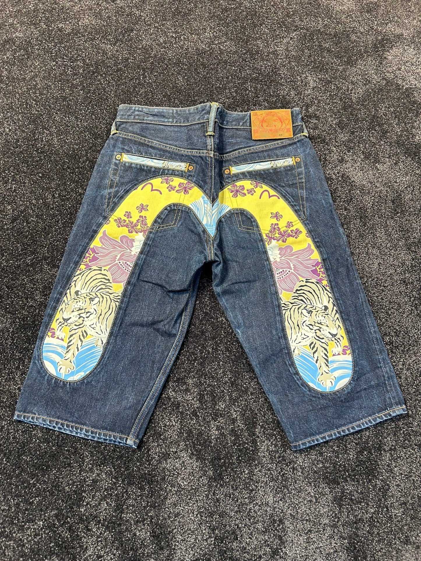 Evisu Japanese Tiger Diacock Jorts